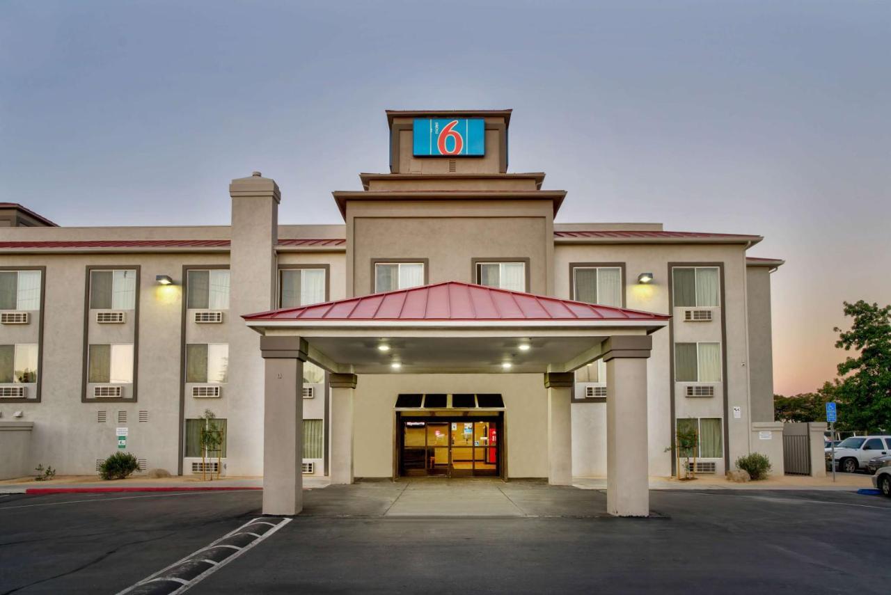Motel 6-Hesperia, Ca - West Main Street I-15 Exterior foto