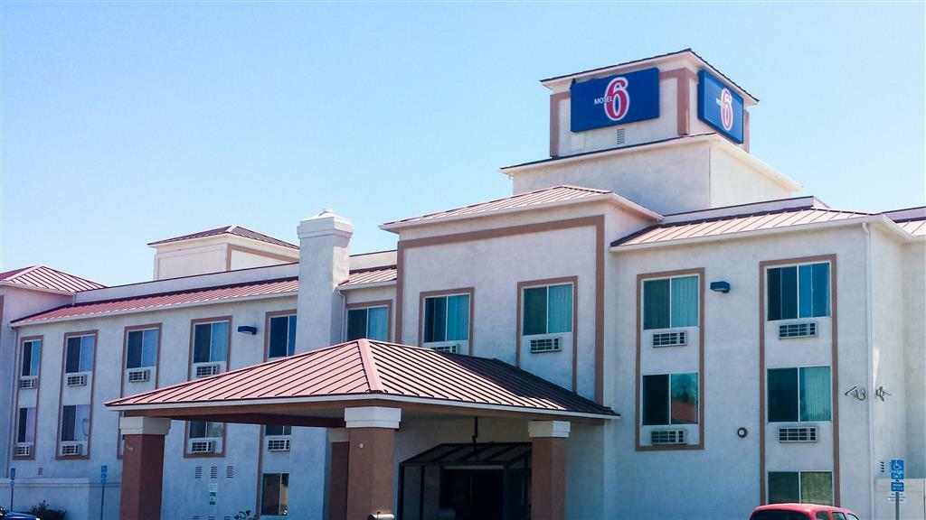 Motel 6-Hesperia, Ca - West Main Street I-15 Exterior foto